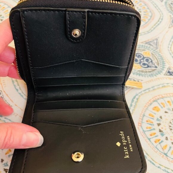 Kate Spade leather zip bi-fold wallet - Picture 5 of 7